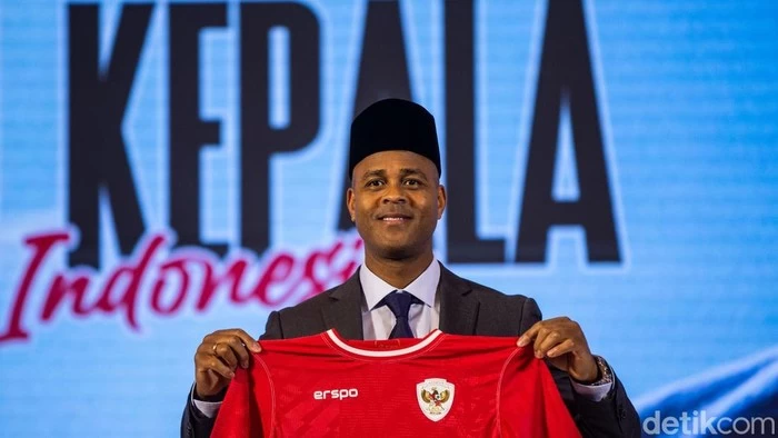 Kluivert Ngaku Tak Mesti ke Piala Dunia, Apa Target Timnas Sebenarnya?