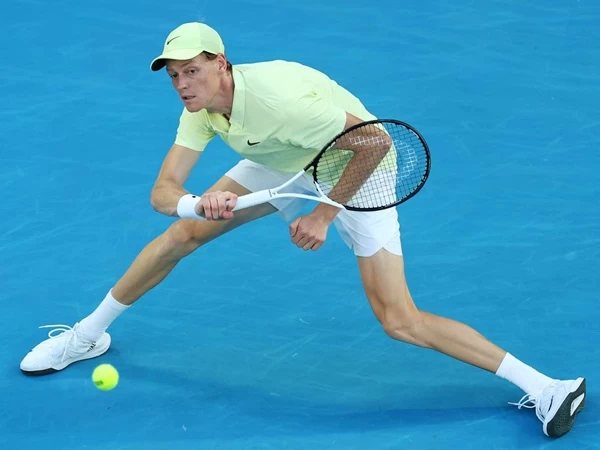 Hasil Australian Open: Kemenangan Apik Bawa Jannik Sinner Ke Babak Keempat