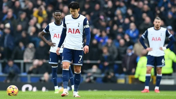 Duh, Tottenham Disindir seperti Tim Akademi Bocah!