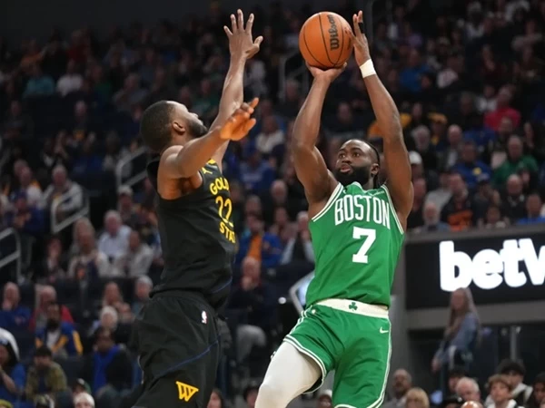 Boston Celtics telah kalah dalam 11 dari 26 pertandingan terakhir mereka. Mereka juga kalah dalam delapan pertandingan setelah menang