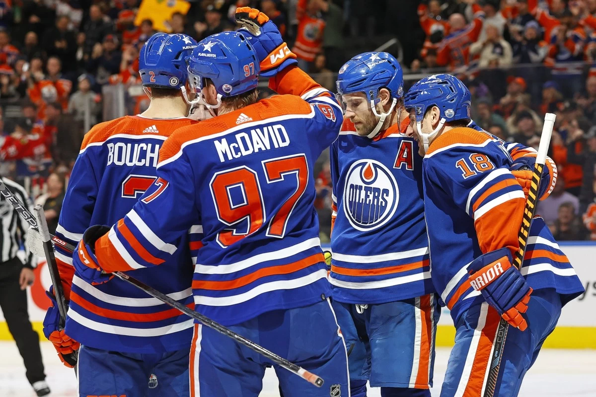 Edmonton Oilers 5, Chicago Blackhawks 2