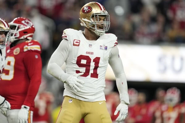 Arik Armstead Dinobatkan sebagai Walter Payton NFL Man of the Year 2024